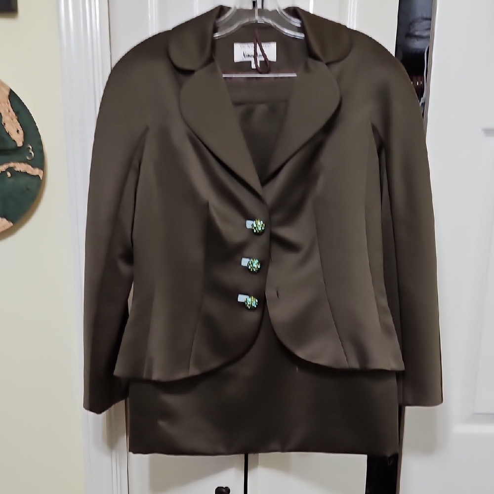 Elegant Olive Green Women's Blazer & Skirt
